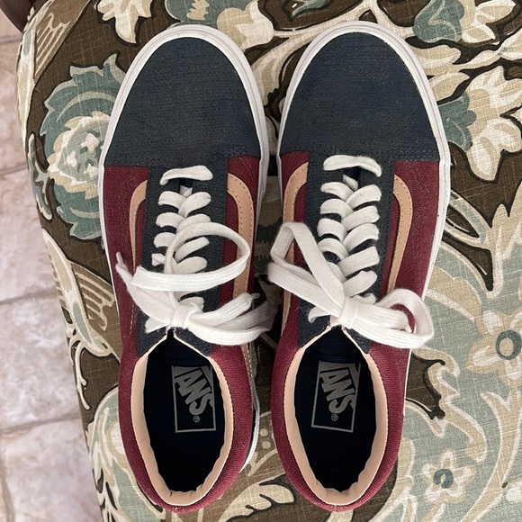Vans skateboard shoes - Picture 1 of 8